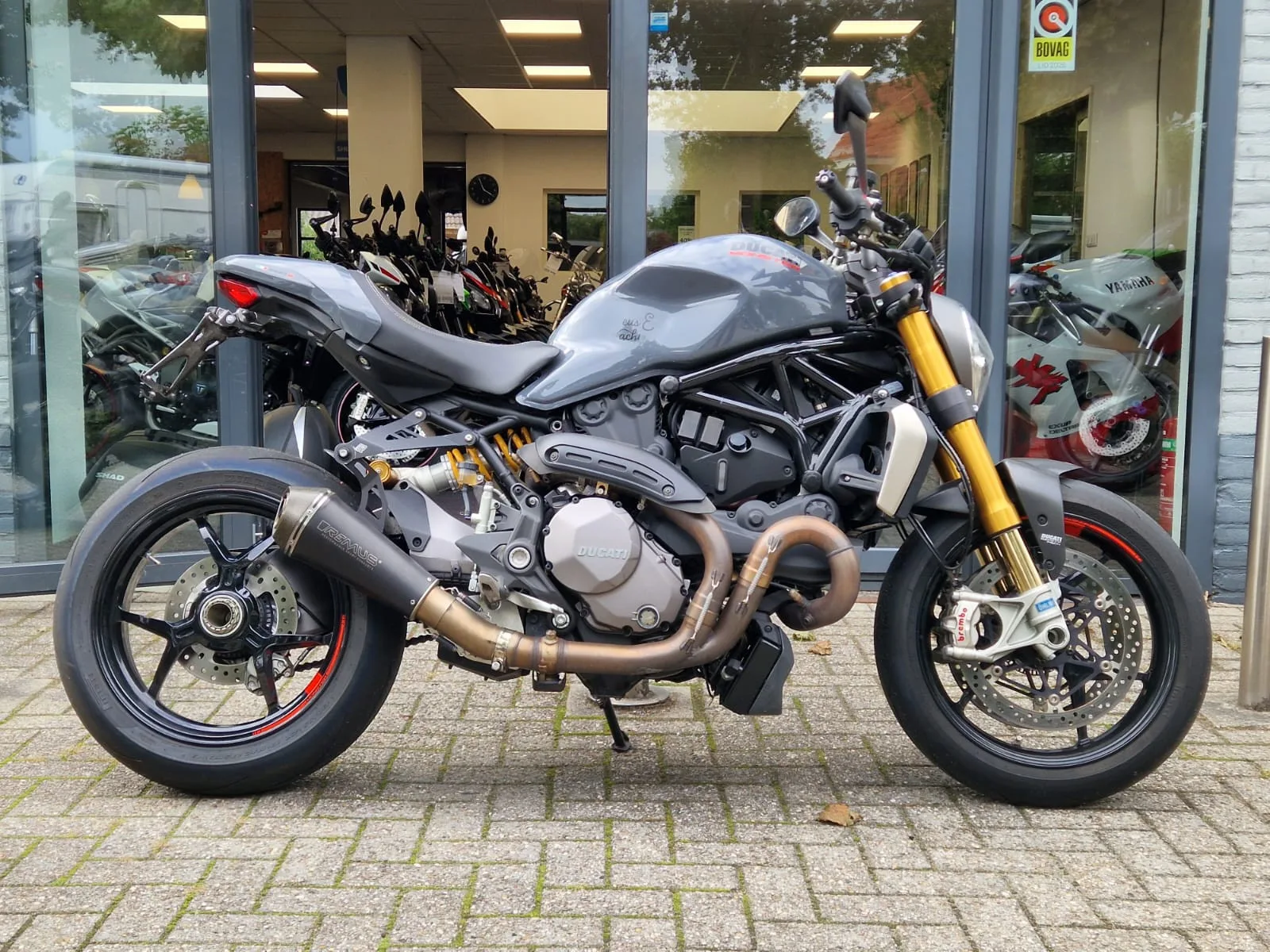 Ducati M1200S Monster (2018) — foto 1