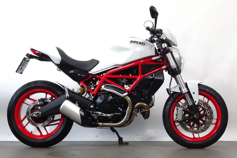 Ducati Monster 797 (2017)