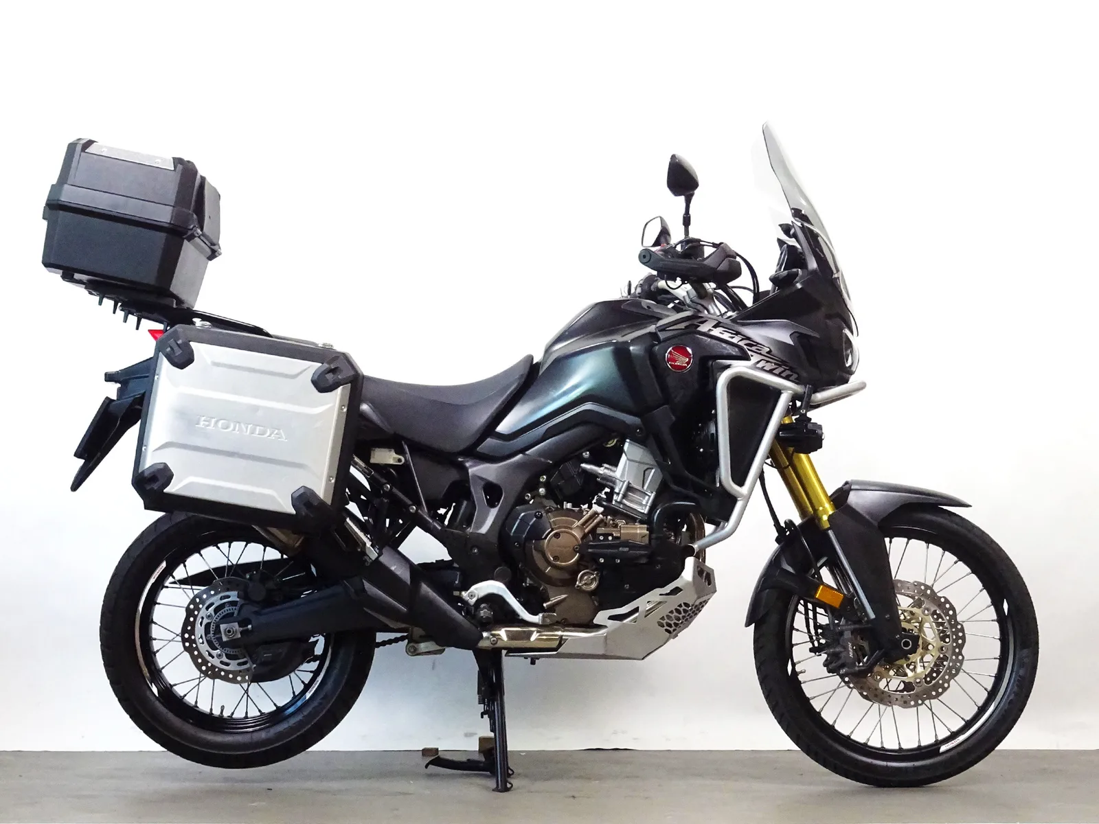 Honda Africa Twin (2016) — foto 1