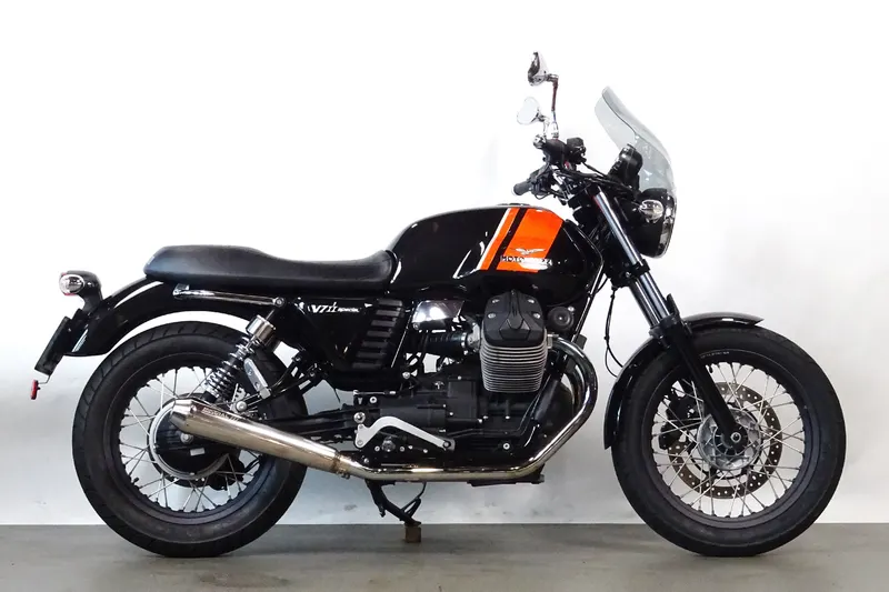 Moto Guzzi V7 II Special (2016)