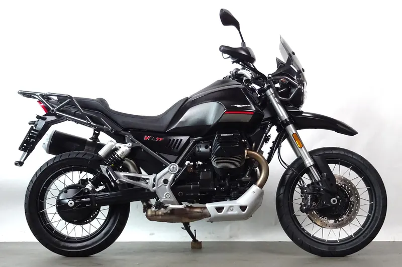 Moto Guzzi V85 TT (2022)