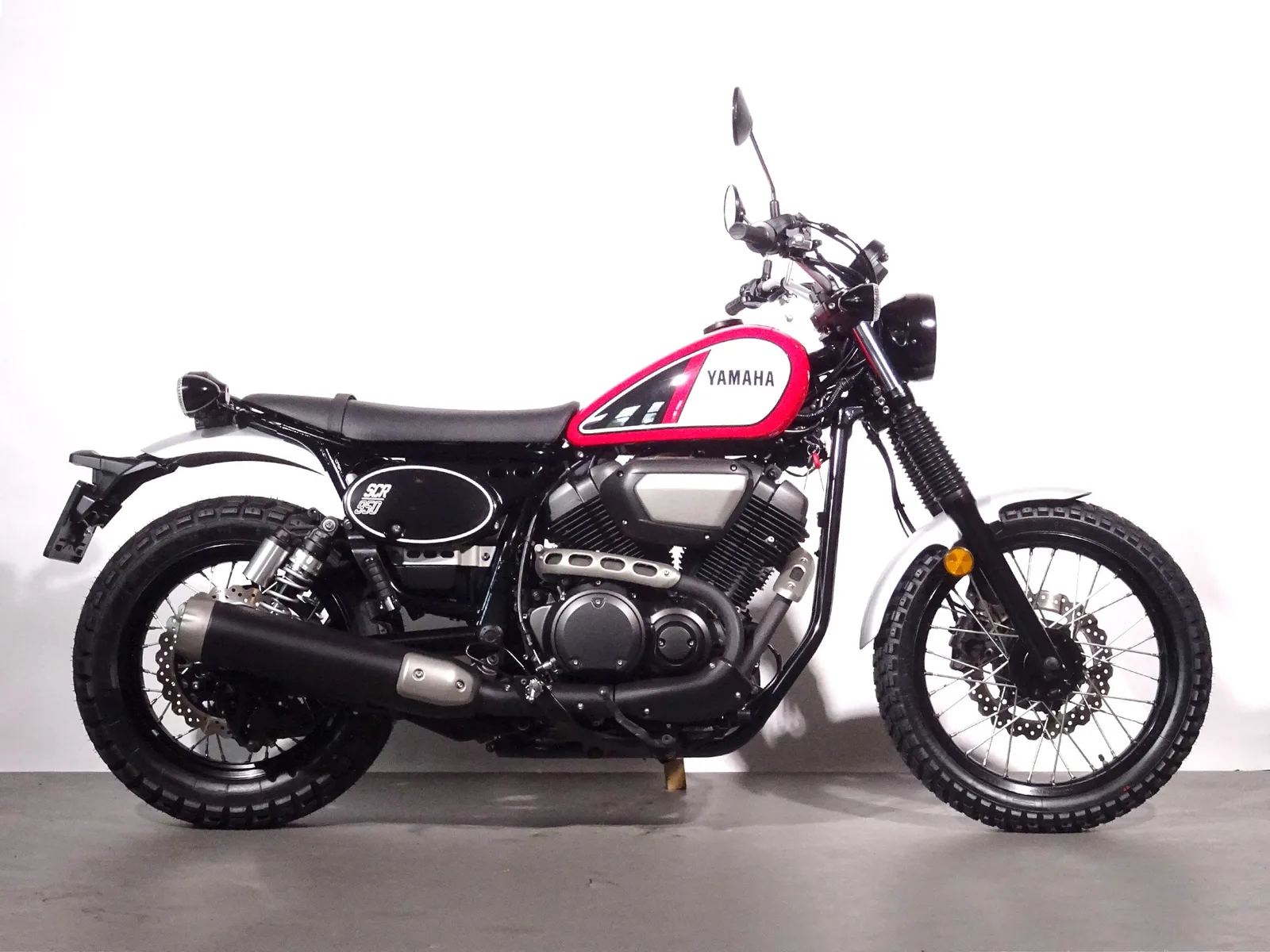 Yamaha SCR 950 (2019) — foto 1