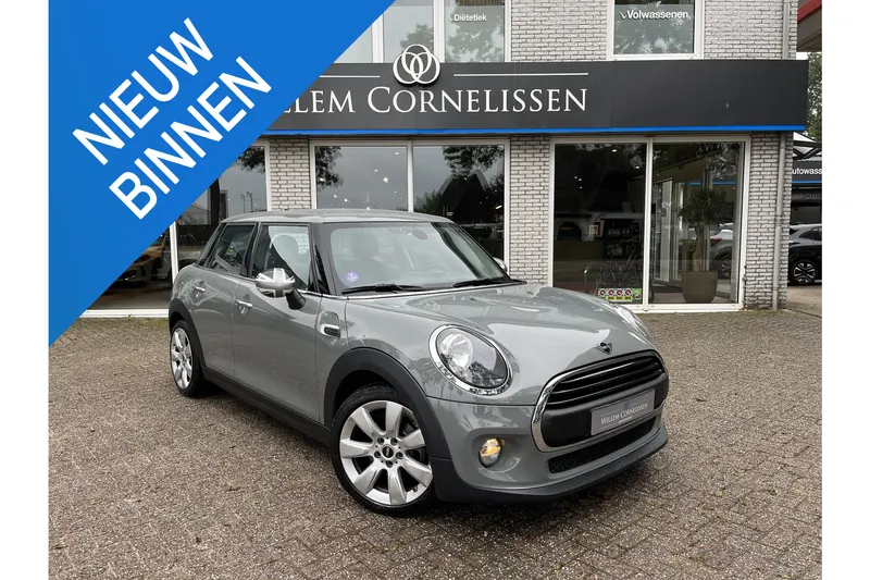 MINI One (2018)