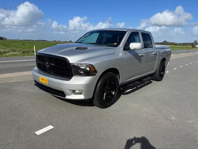 Dodge RAM (2011) — foto 1