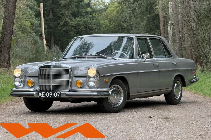 Mercedes-Benz 200-Serie (1971)
