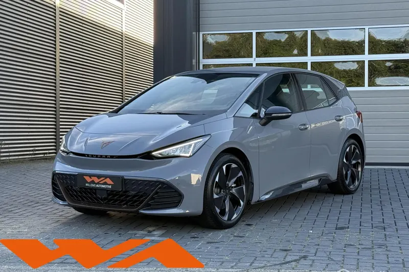 CUPRA Born (2024)