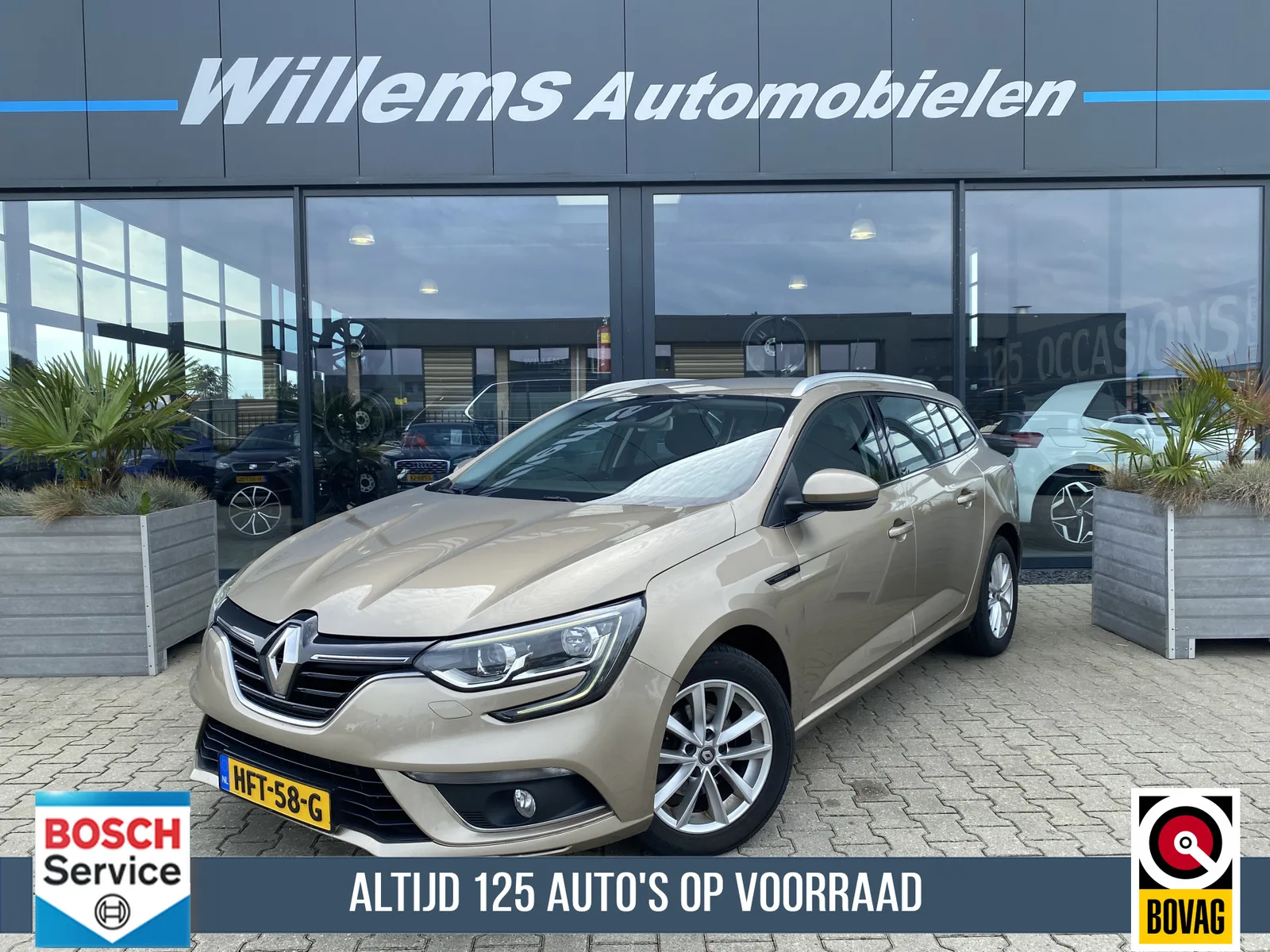 Renault Mégane (2017) — foto 1