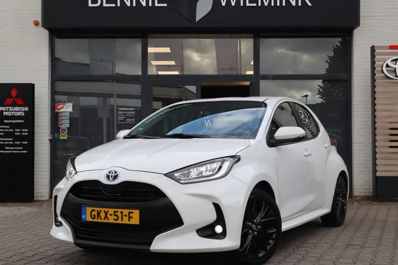 Toyota Yaris (2023)