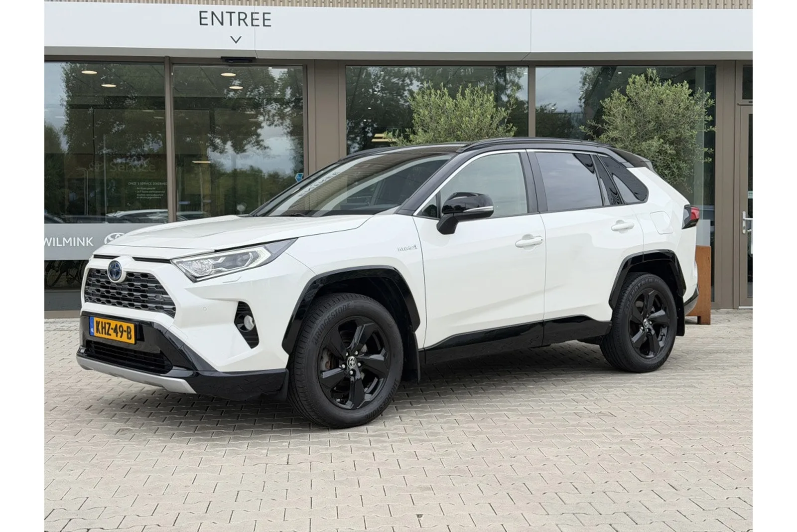 Toyota RAV4 (2020) — foto 1