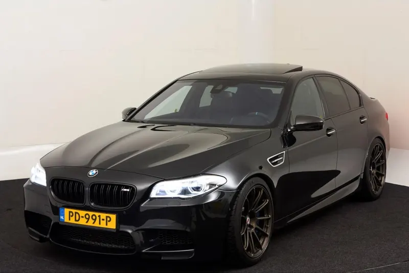 BMW M5 (2014)