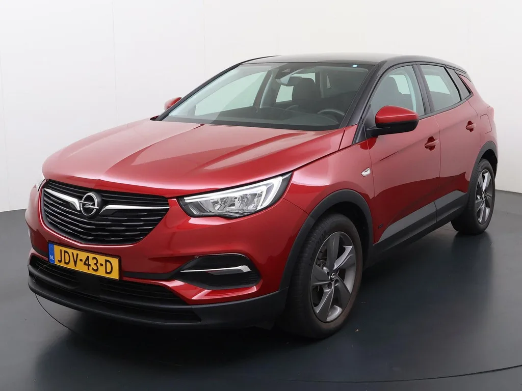 Opel Grandland (2022) — foto 1