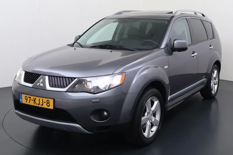 Mitsubishi Outlander (2009)
