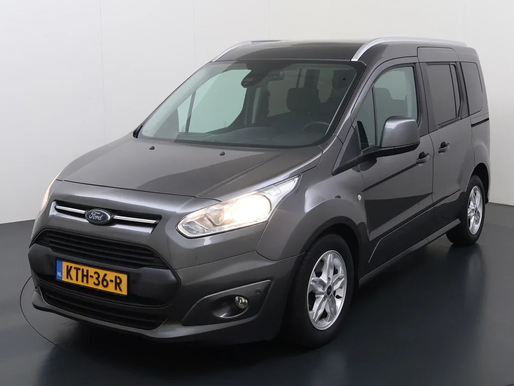 Ford Tourneo Connect (2017) — foto 1