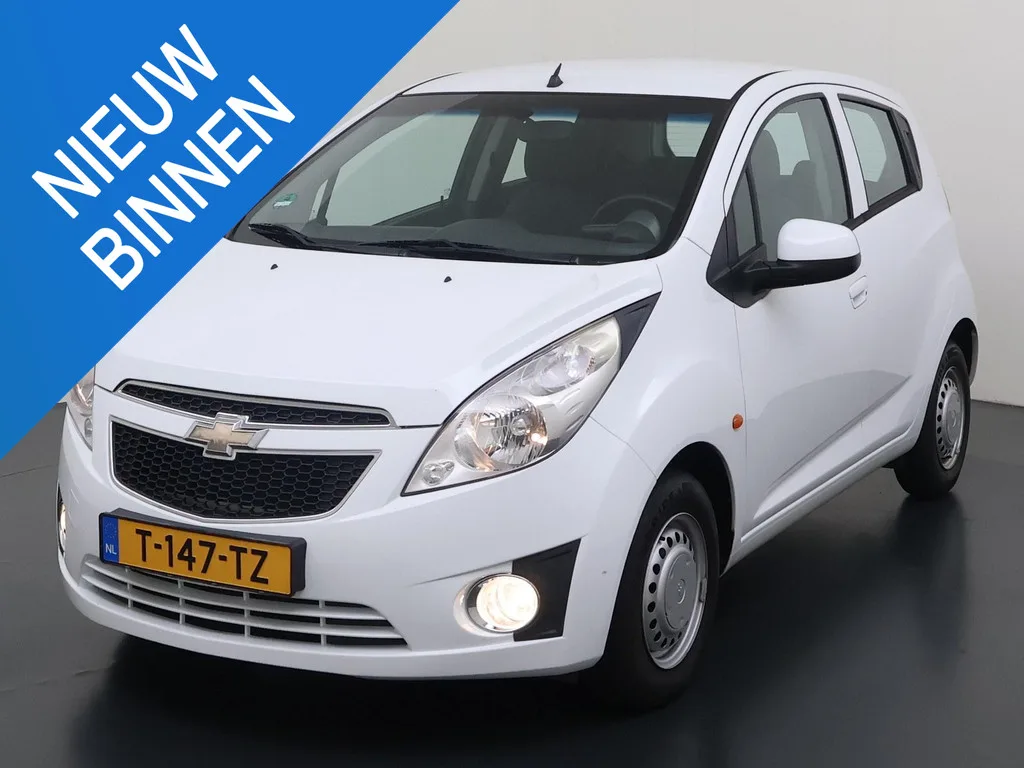 Chevrolet Spark (2011) — foto 1