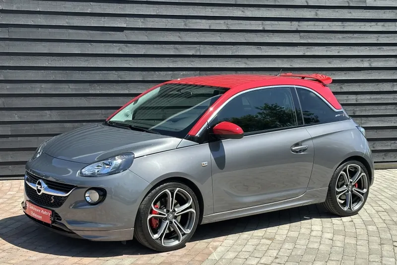 Opel Adam (2015)