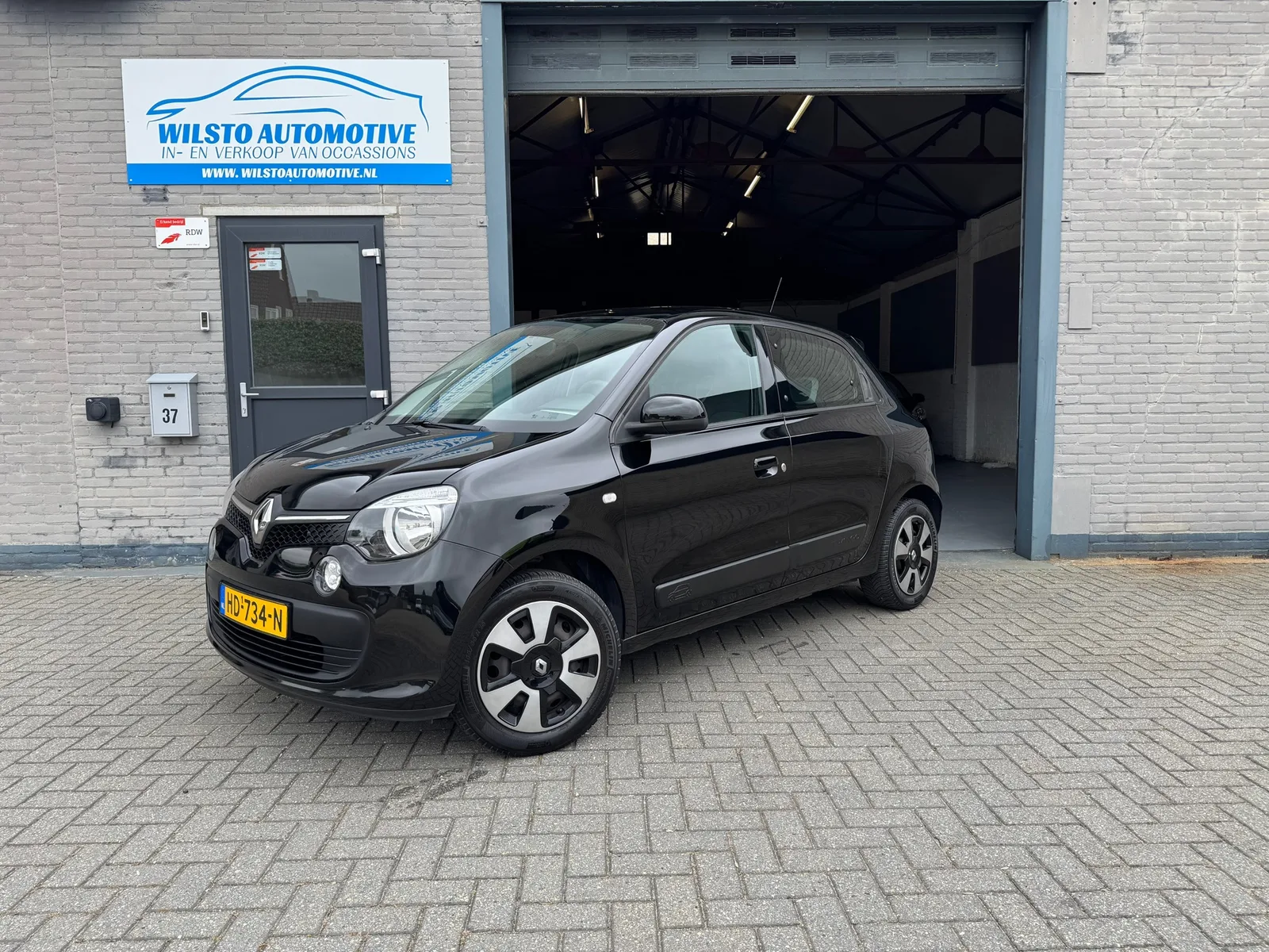Renault Twingo (2015) — foto 1
