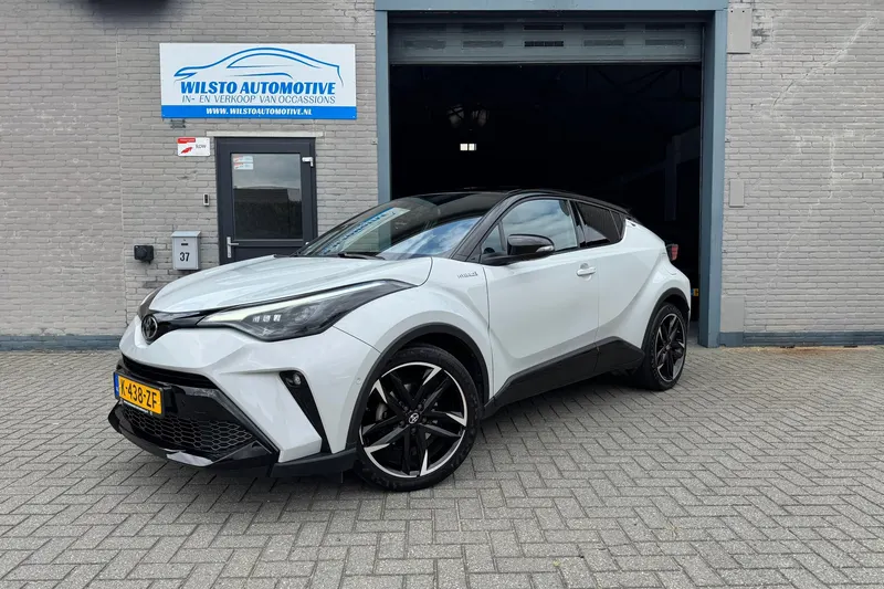 Toyota C-HR (2021)