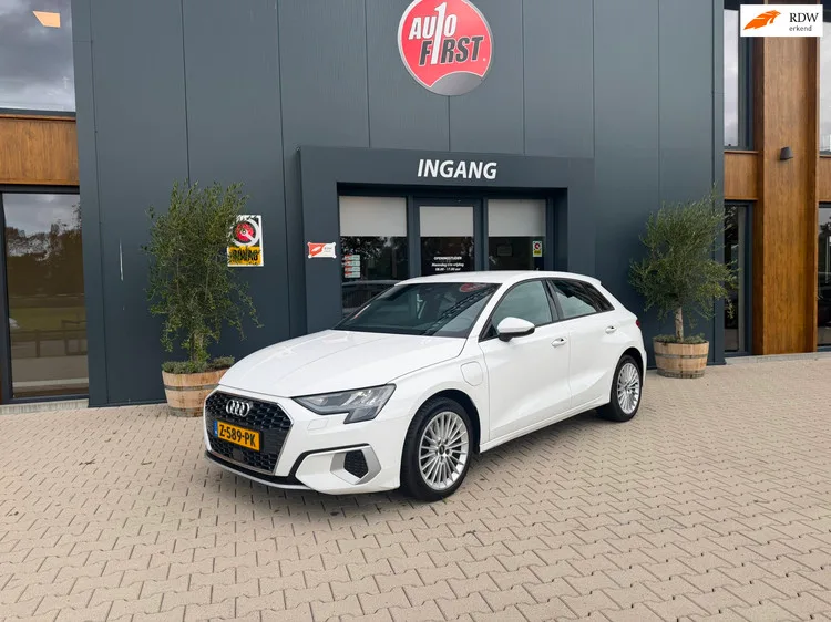 Audi A3 (2021) — foto 1