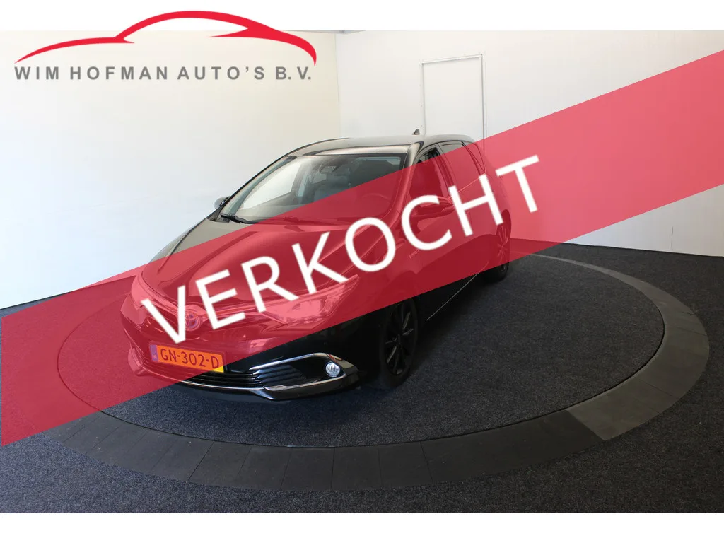 Toyota Auris (2015) — foto 1