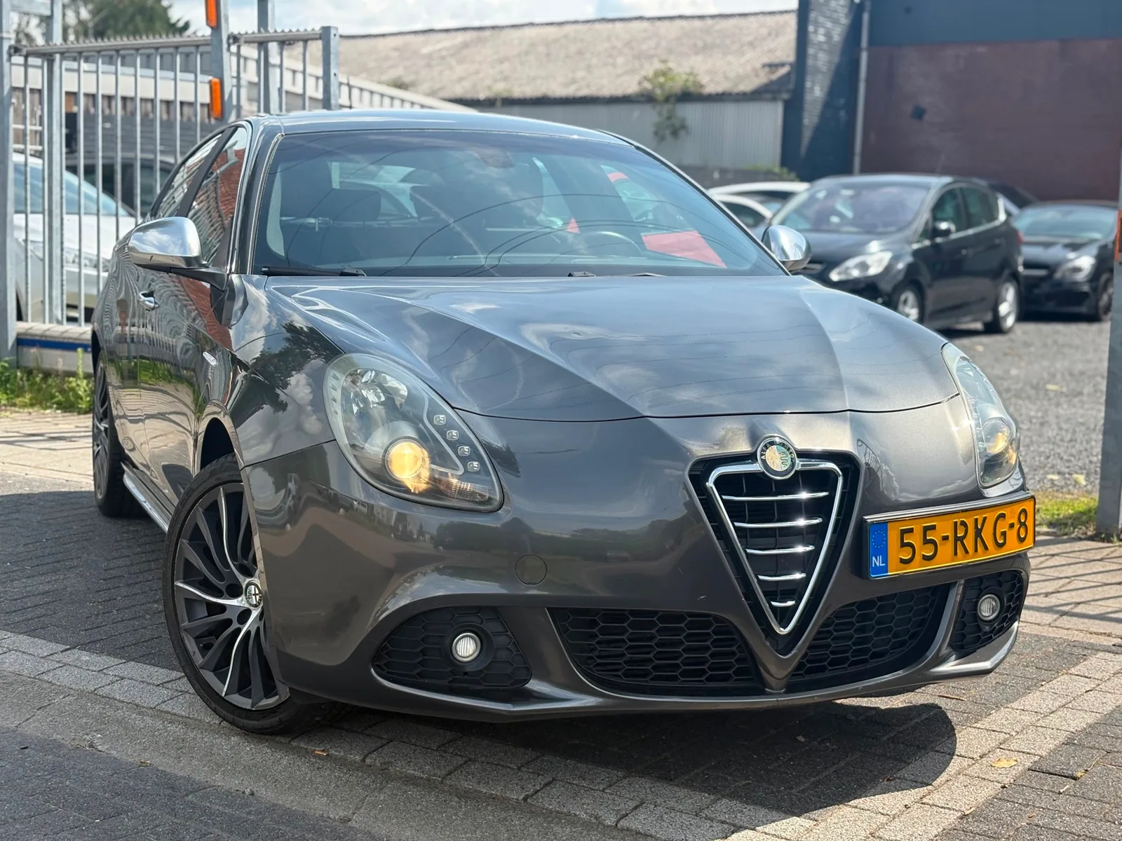 Alfa Romeo Giulietta (2011) — foto 1