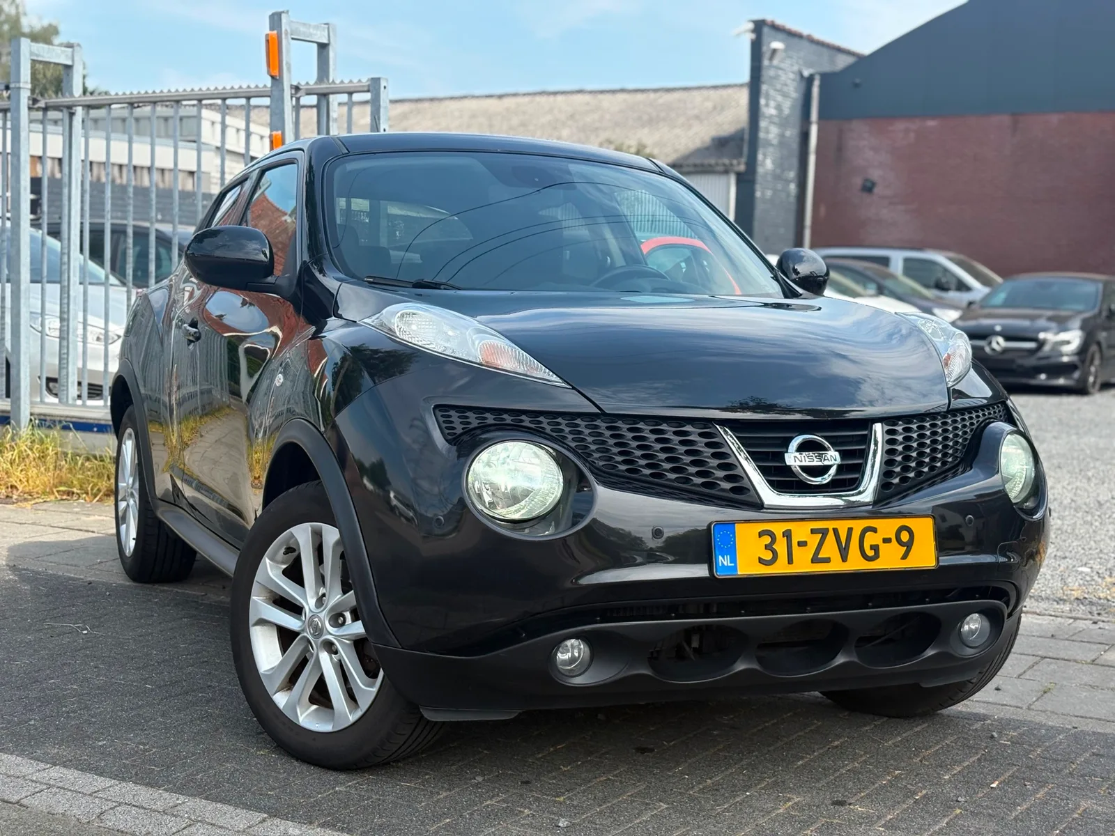 Nissan Juke (2012) — foto 1