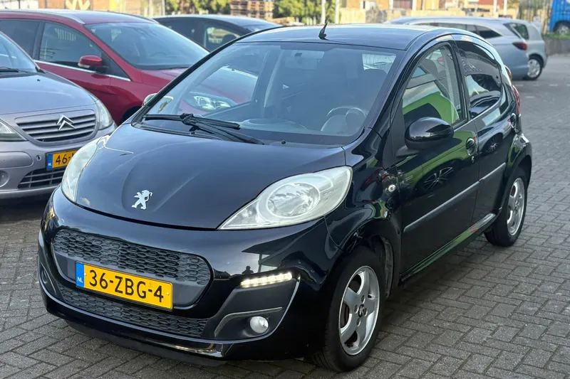 Peugeot 107 (2012)
