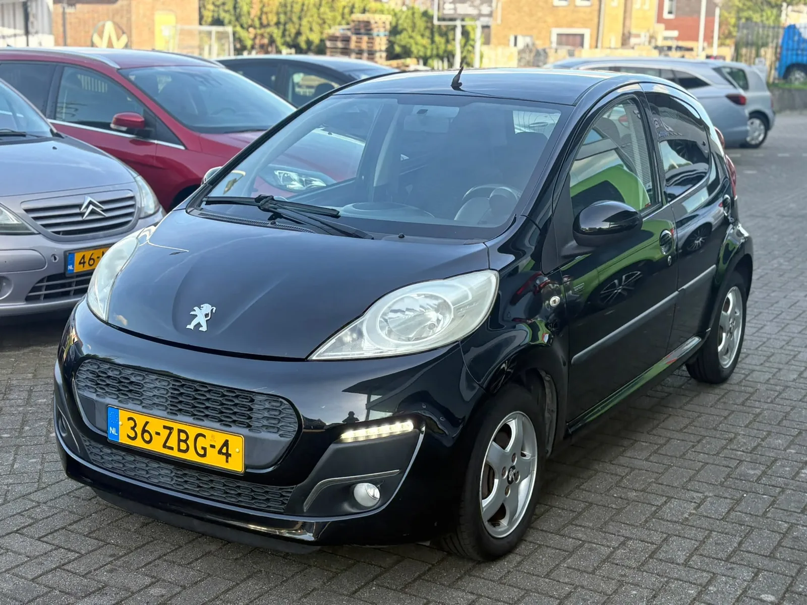 Peugeot 107 (2012) — foto 1
