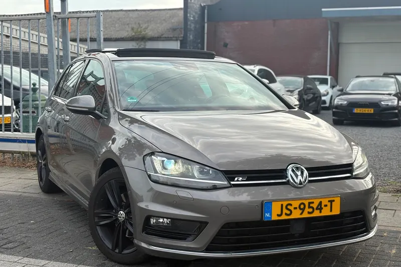 Volkswagen Golf (2015)