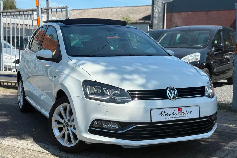 Volkswagen Polo (2015)