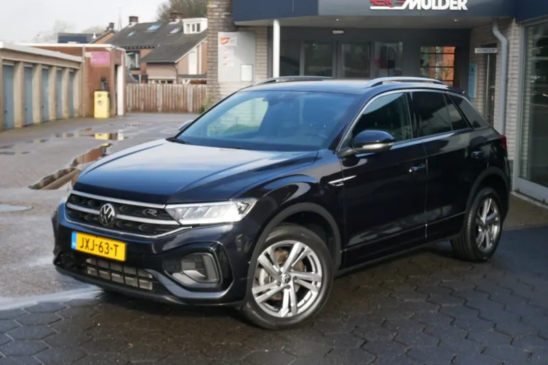 Volkswagen T-Roc (2023)