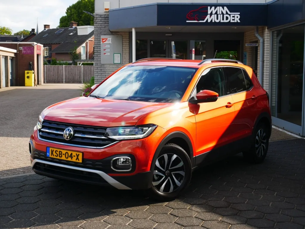 Volkswagen T-Cross (2022) — foto 1
