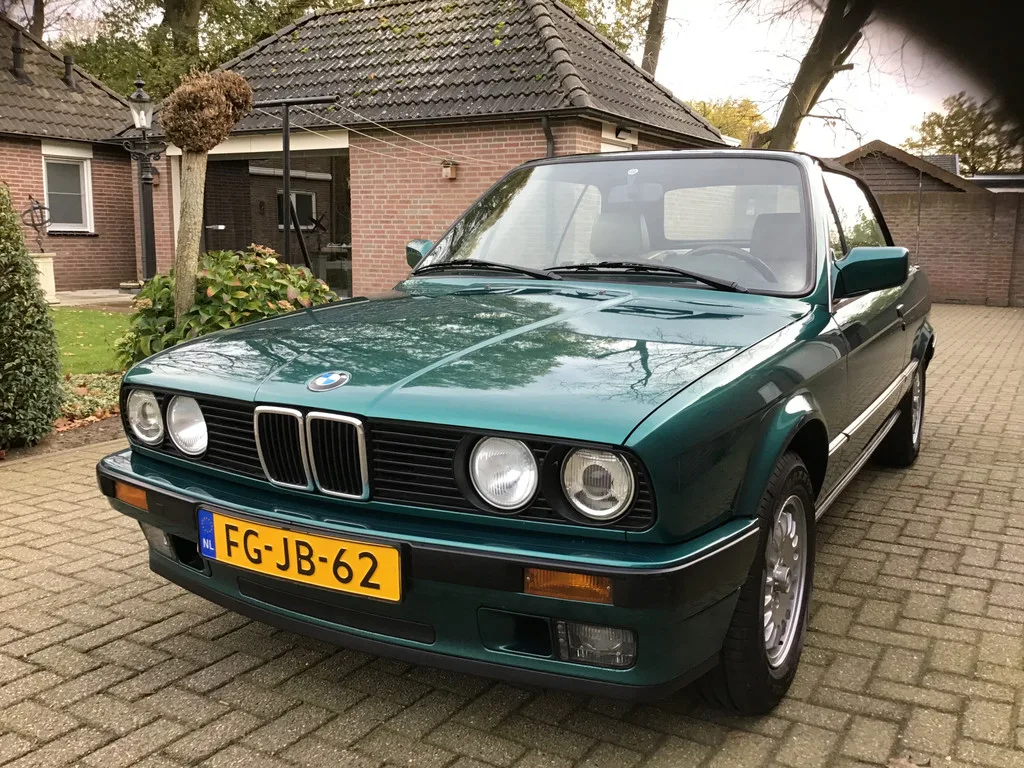 BMW 3-Serie (1992) — foto 1