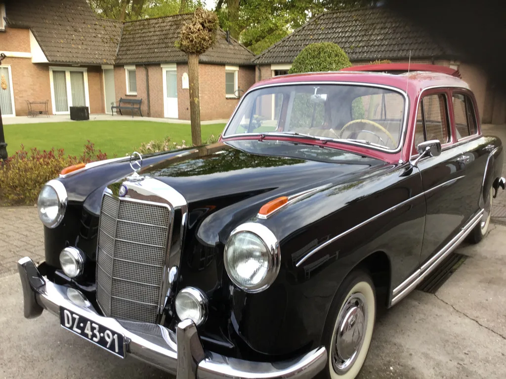 Mercedes-Benz 200-Serie (1958) — foto 1