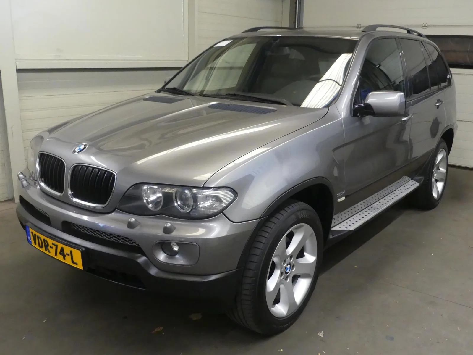 BMW X5 (2005) — foto 1