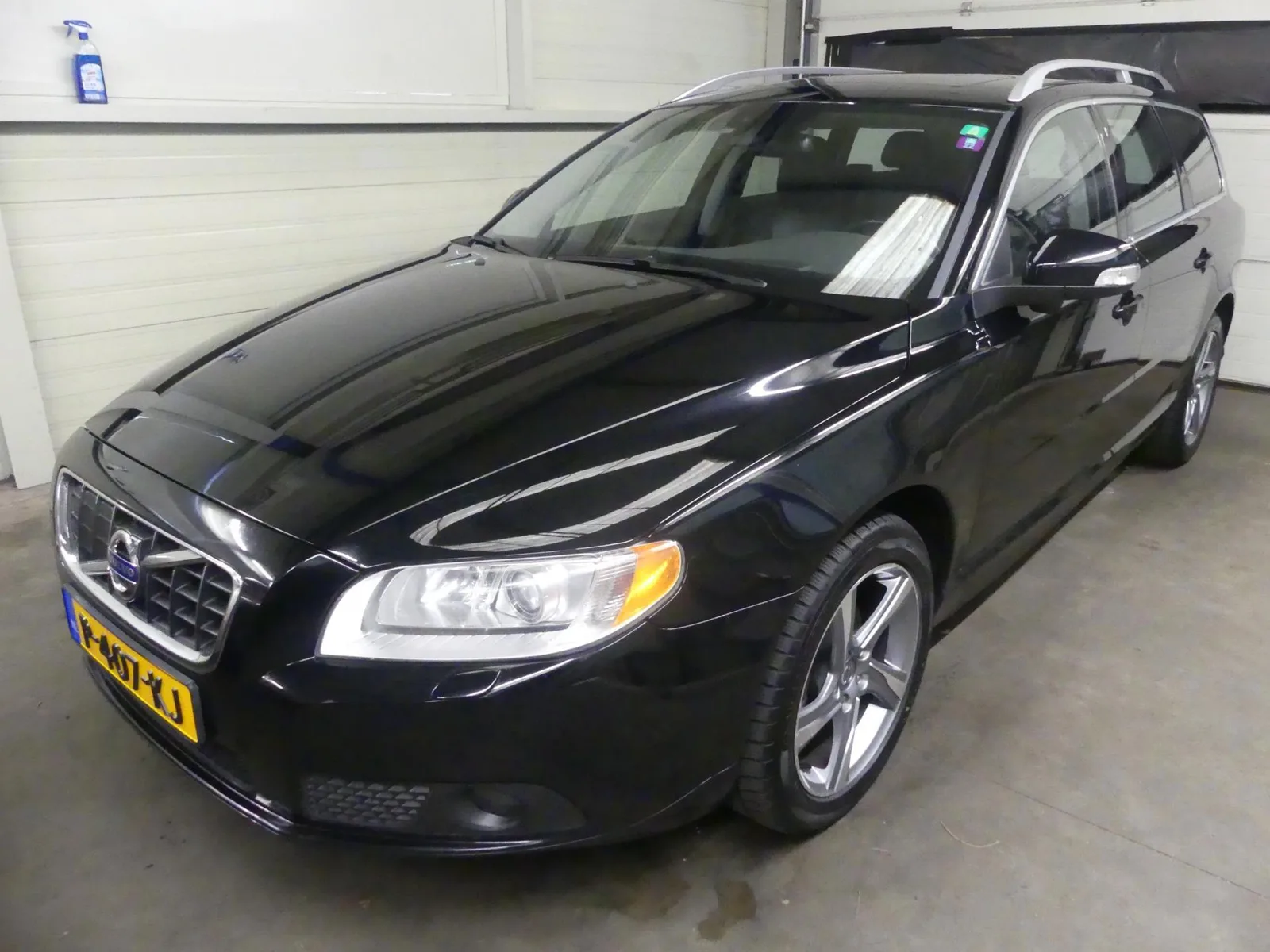Volvo V70 (2011) — foto 1