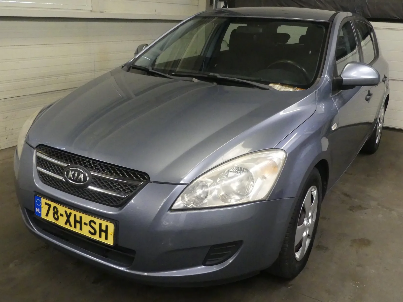 Kia Ceed (2007) — foto 1