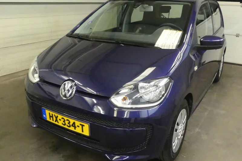Volkswagen Up! (2016)