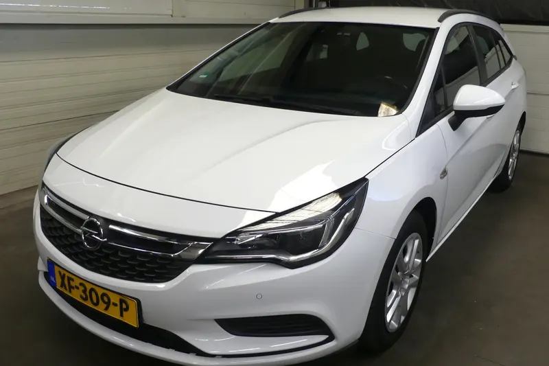 Opel Astra (2018)