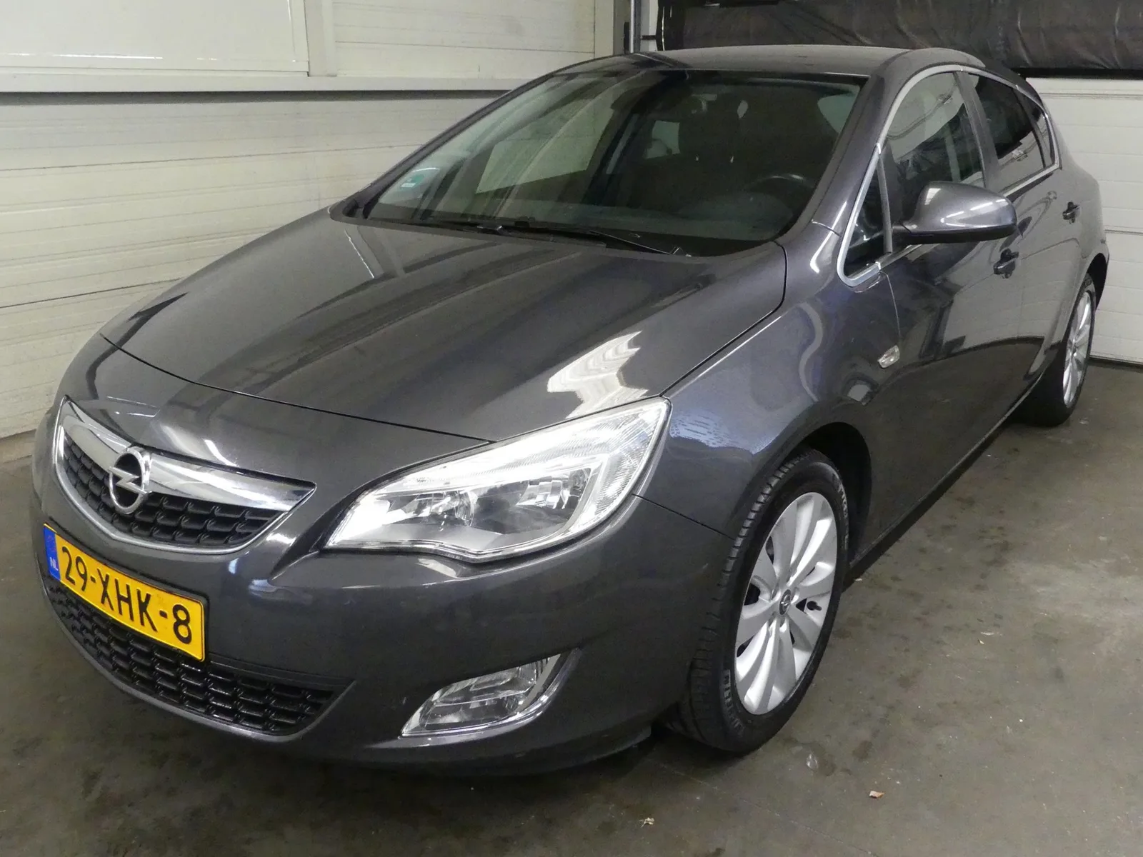 Opel Astra (2012) — foto 1