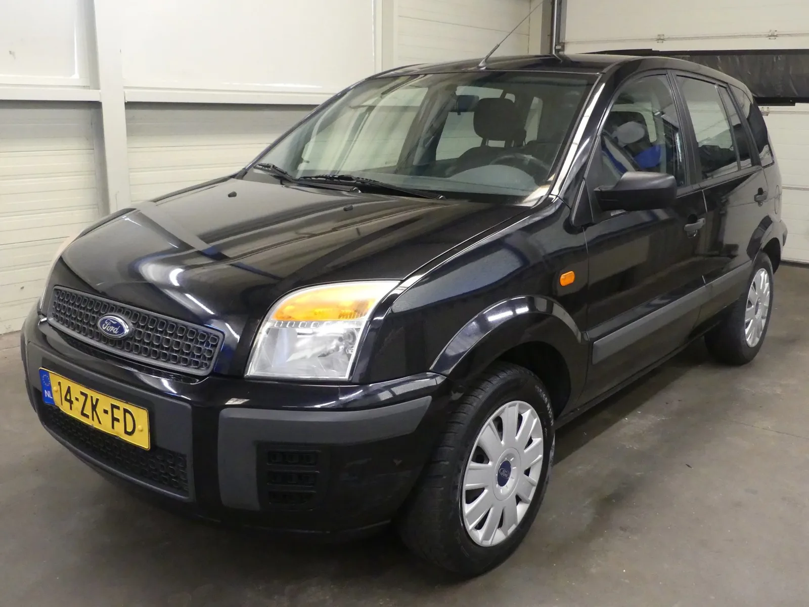 Ford Fusion (2008) — foto 1