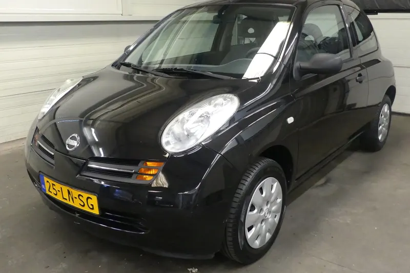 Nissan Micra (2003)