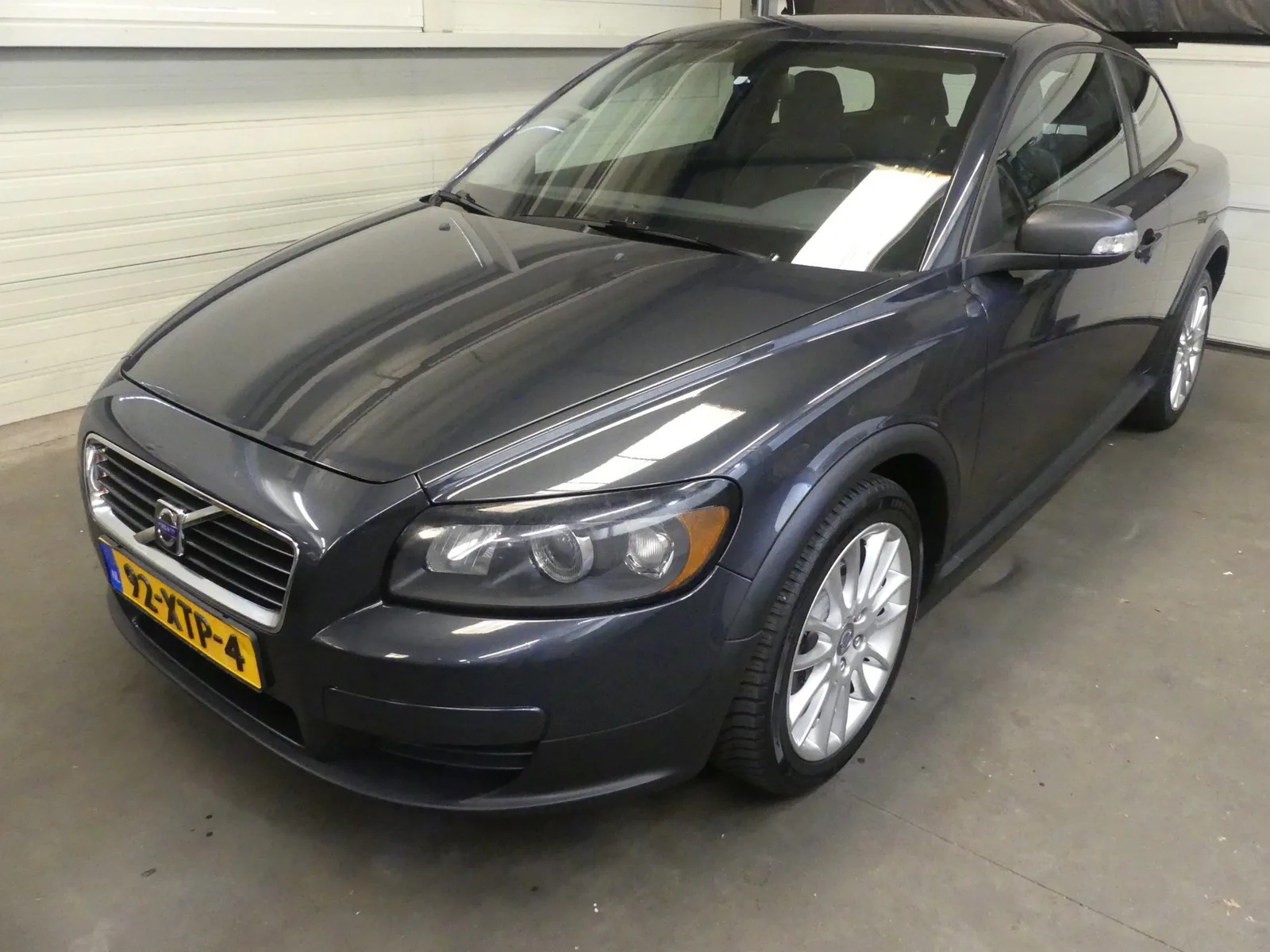 Volvo C30 (2009) — foto 1