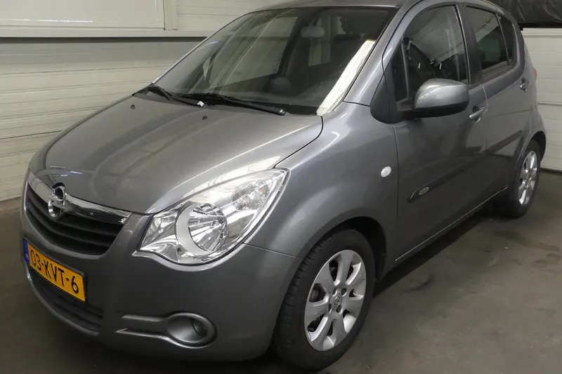 Opel Agila (2010)