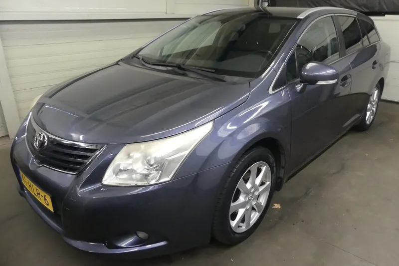 Toyota Avensis (2009)