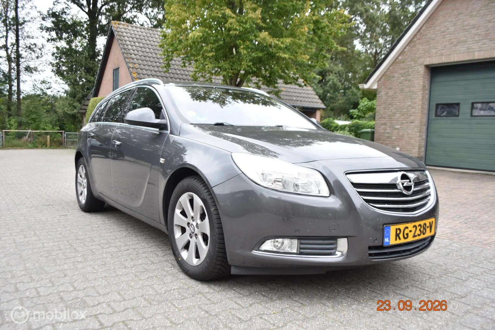 Opel Insignia (2012) — foto 1