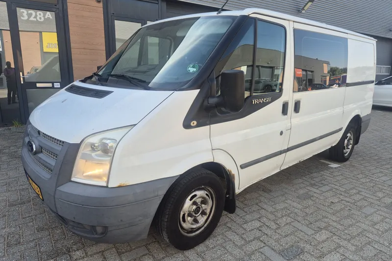Ford Transit (2012)
