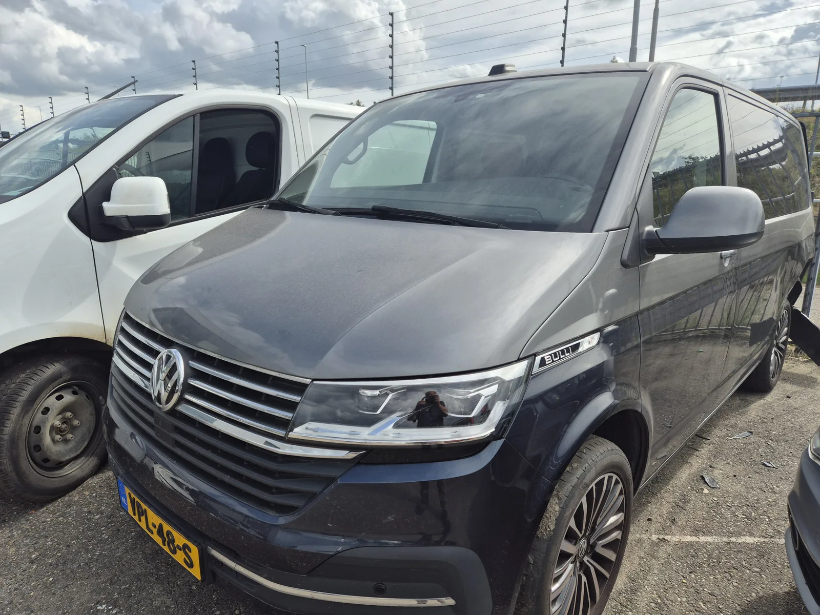 Volkswagen Transporter (2022) — foto 1