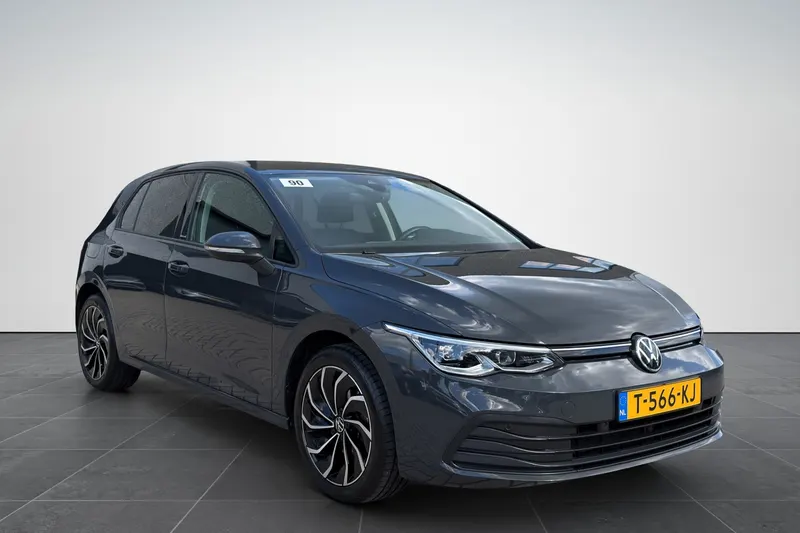 Volkswagen Golf (2021)
