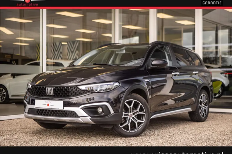 Fiat Tipo Cross (2023)