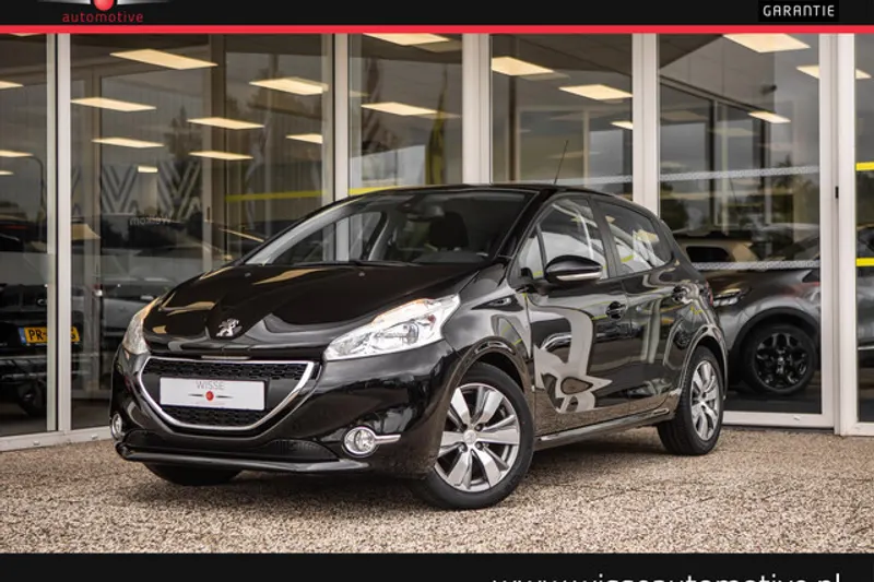 Peugeot 208 (2014)